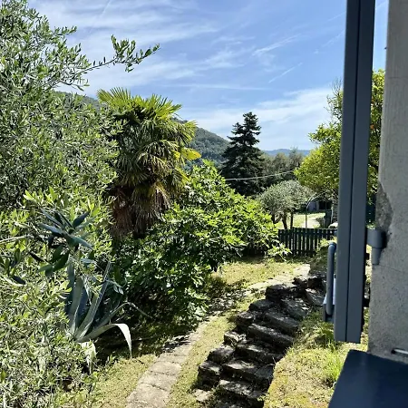 A Beautiful Gardened Maria's House - By Host4u Apartment *